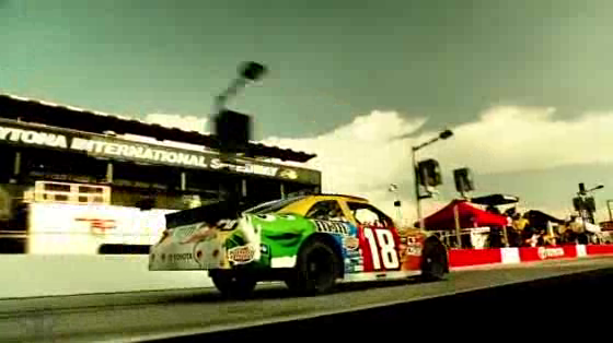 Toyota Camry: Pit Stop