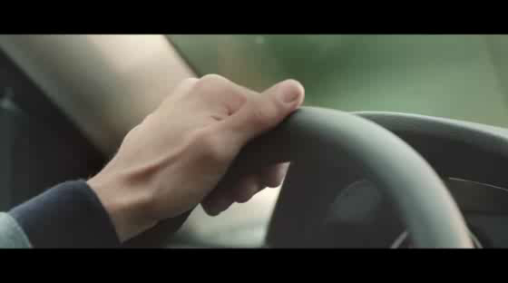 BMW: Glance Back