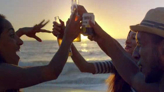 Corona Extra: Dear Summer