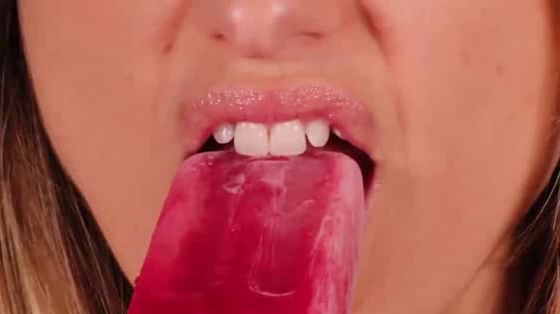 Milkdrop: The Uncomfortable Feed
