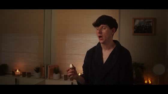 Cadbury Creme Egg: How Do You Not Eat Yours? - Bath