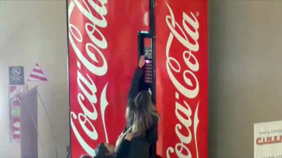Coca-Cola: Sharing Can
