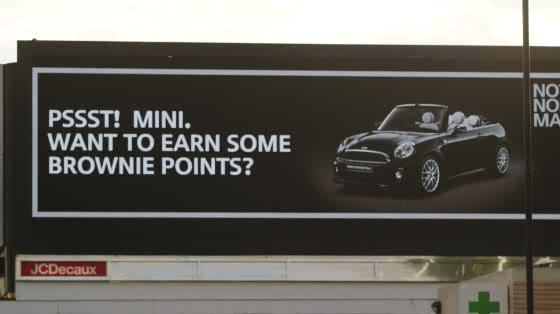 Mini: Salutes