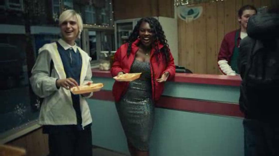 H&M: Moments in Between