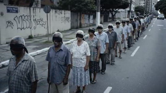 CENTRAL DA VISAO (Vision Care Center): The Line No One Sees