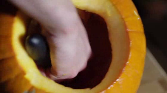 Tesco: Make A Petrifying Pumpkin