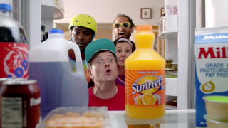 SunnyD: Rollerblade