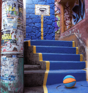 Coral Paints: Unexpected Courts