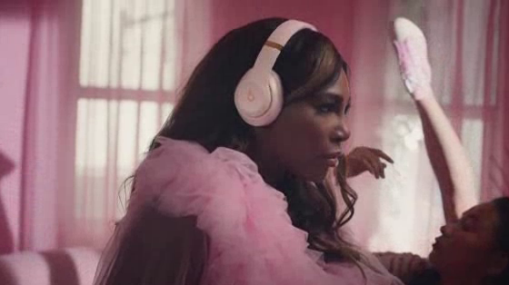 Beats by Dre: Queen of Queens