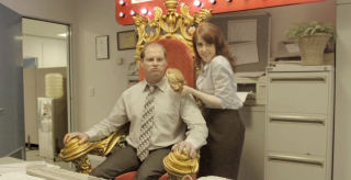 Instant Scratch-Its: Throne