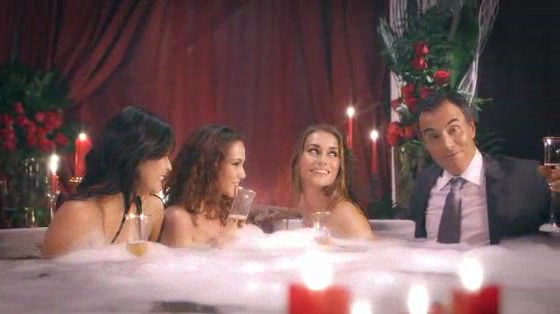Eurobest Young Creatives Integrated Competition - Portugal: Hot Tub