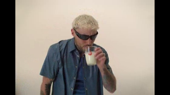 Anchor: Milk Real Good - Lance
