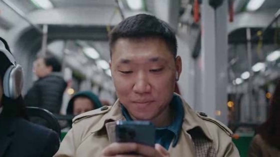 Kit Kat: Phone Break