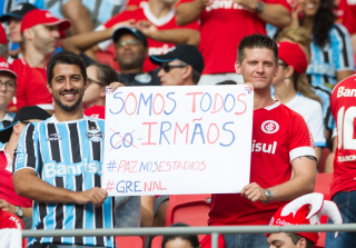Sport Club Internacional: Side by Side