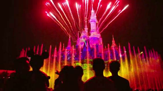 Disney: Disney100 - Special Look