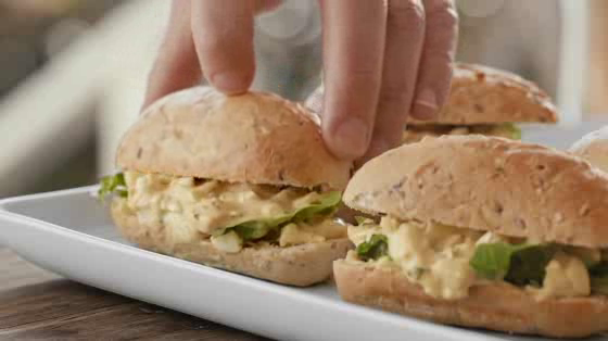 Australian Eggs: Boomers