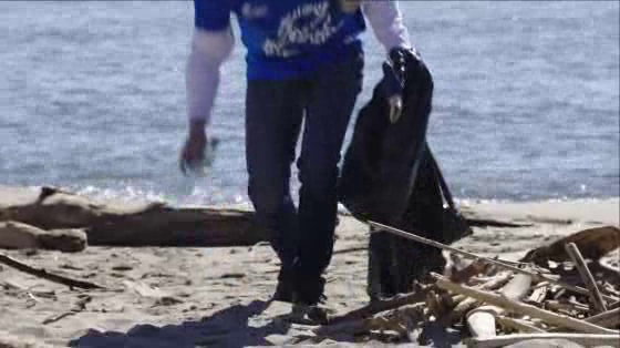 Head & Shoulders: The World's 1st Recyclable Shampoo Bottle Made From Beach Plastic