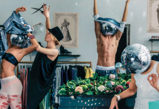 Galaxy: Discoheads - Clothes Store