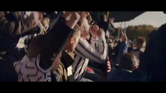 KFC: Fans