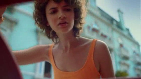 easyJet: Hide and Seek