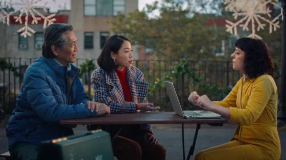 Microsoft: Make Your Holiday A Masterpiece