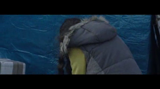 unicef: #ItBeginsWithABlanket
