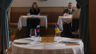 Amnesty International: Peace Talk table for Two