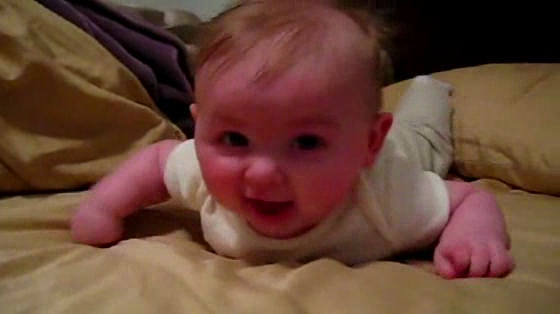 Pampers: Love, sleep & play.