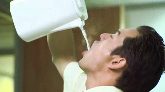 Boss Noodles: How to eat noodles like a boss