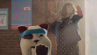 Churchill Insurance: Dance