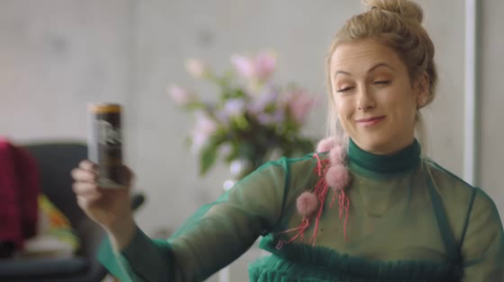 Peet’s Iced Espresso: Iliza vs. Wardrobe Fittings