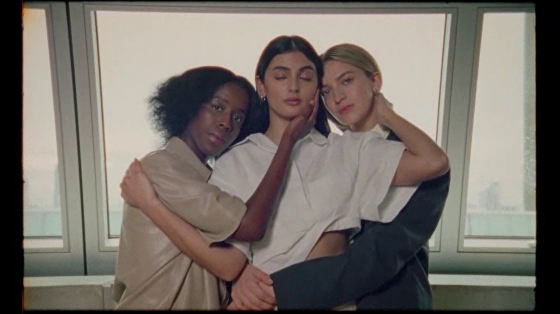 AGL: Sisterhood