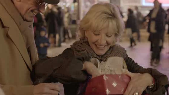 Petits Riens/Spullenhulp: Santa surprises Brussels