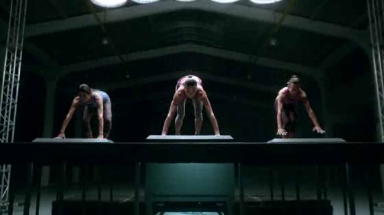 Nike: Human Printing Press