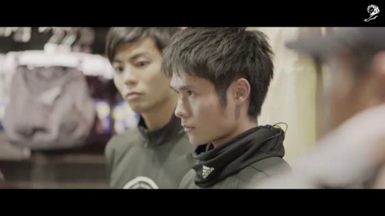 Adidas: Green Light Run