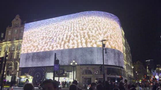 Holocaust Memorial Day Trust: 6 Million Candles, 1
