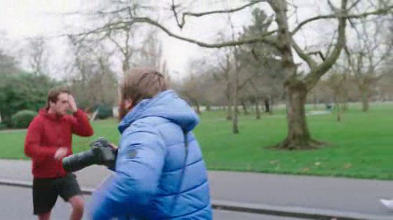 Specsavers: Jogger