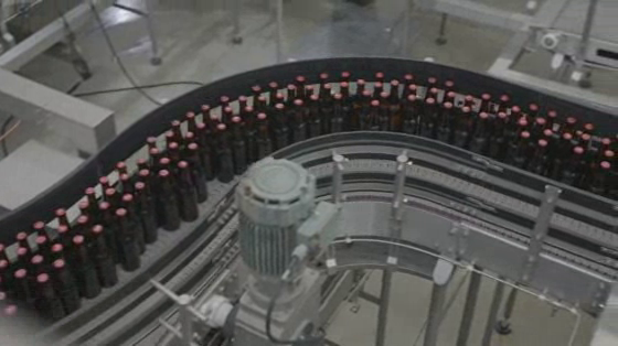 Budweiser: A Moment of Silence For The Fallen on Memorial Day