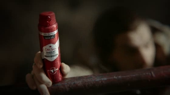 Old Spice Sweat Defense Dry Spray: Hang On