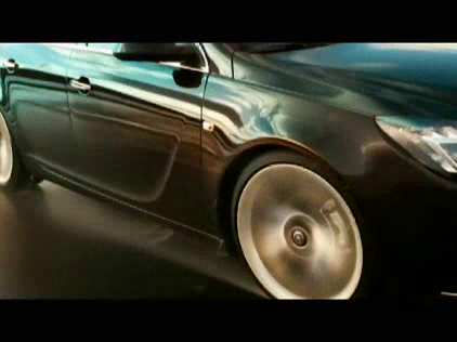 Opel Insignia: Think