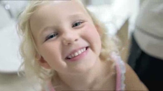 Colgate: Smile for a change
