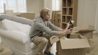 EnergyAustralia: Moving