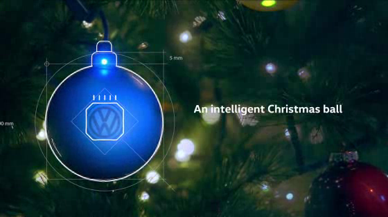 Volkswagen: Christmas Assist Ball