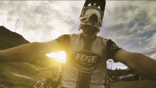 Tropical North Queensland: 1 Day in Paradise -- Cairns on a Deadly Treadly. Tristan Houghton.