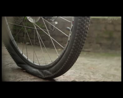 Cadbury's 5 Star: 5 Star - No Hard Fillings - Tyre & Nail