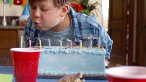 Hefty Ultimate Easy Grip Cups: Ultimate Party