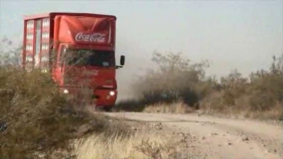 Coca Cola: The Cheering Truck