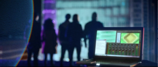 Lenovo IdeaPad Ultrabook: Seize the Night