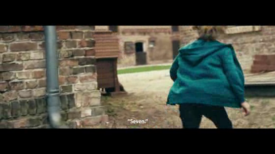 VW Touareg: Hide & Seek