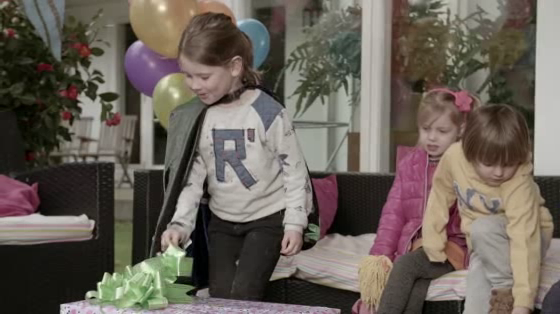 LG Electronics: The Best Gift Ever